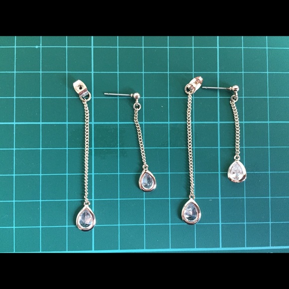 Earrings - Picture 2 of 4